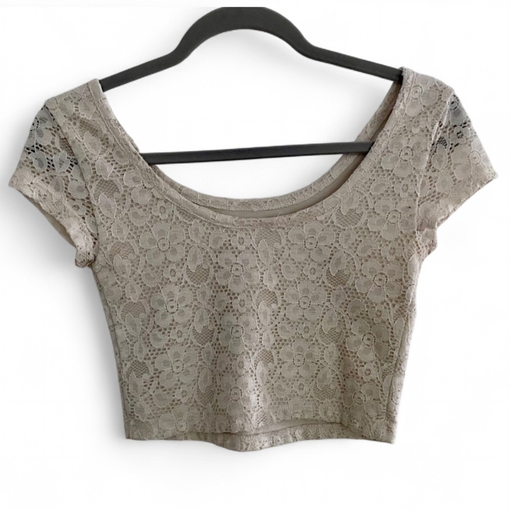 Y2K MOSSIMO SUPPLY CO OFF WHITE SHORT SLEEVE LACE SCOOP NECK CROP TOP SIZE XS